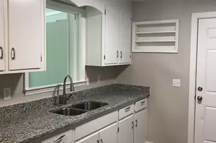 912 Delta Dr, Columbia, SC 29209 - Photo 16