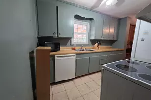 1162 McDonald Ave, West Columbia, SC 29172 - Photo 4