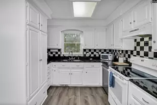 326 Riverwalk Wy, Irmo, SC 29063 - Photo 16