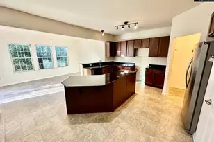 215 Southview Ln, West Columbia, SC 29170 - Photo 6