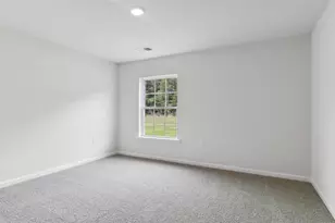 618 Edgetree Dr, Hopkins, SC 29061 - Photo 12