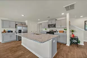 600 Edgetree Dr, Hopkins, SC 29061 - Photo 4