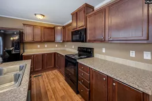 528 Hallman Wagon Rd, Leesville, SC 29070 - Photo 32