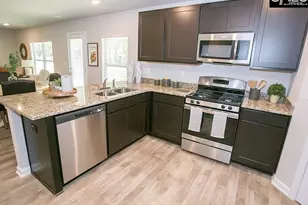 404 Fairfax St, Anderson, SC 29625 - Photo 4