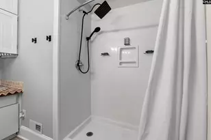 3901 Lee Hills Dr, Columbia, SC 29209 - Photo 16