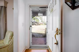 289 King Charles Rd, Columbia, SC 29209 - Photo 2