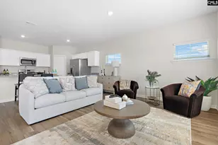 319 South Lake Ct, Lexington, SC 29073 - Photo 8