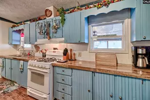 1944 White Rd, Camden, SC 29020 - Photo 4