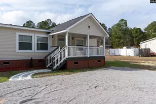 105 Indian Trace Ct, Gilbert, SC 29054 - Photo 2