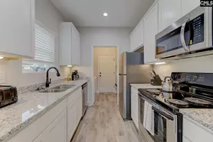 1818 Sunnyside Dr, Cayce, SC 29033 - Photo 12