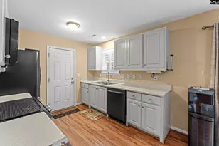 10 Misty Creek Ct, Greenville, SC 29611 - Photo 6