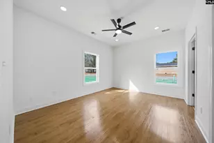 221 Lloydwood Dr, West Columbia, SC 29172 - Photo 6