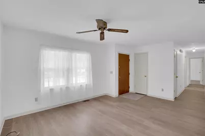 324 Gatlin Drive, Hopkins, SC 29061 - Photo 2