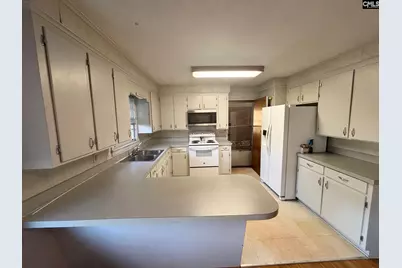 1805 Chadsworth Drive, Cayce, SC 29033 - Photo 6