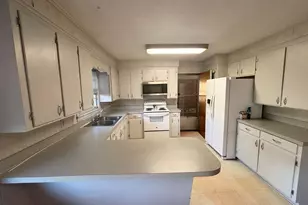 1805 Chadsworth Dr, Cayce, SC 29033 - Photo 6