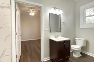 402 W Liberty St, Winnsboro, SC 29180 - Photo 10