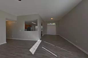 172 Cherry Grove Dr, West Columbia, SC 29170 - Photo 2