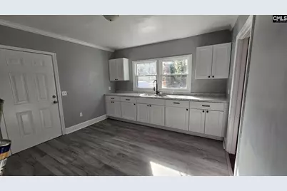 1112 Ashley, Columbia, SC 29203 - Photo 6