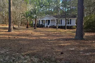 1530 Autumn Ln, Lugoff, SC 29078 - Photo 2