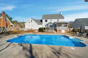 512 Hallsborough Dr, West Columbia, SC 29170 - Photo 2