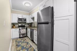 1825 St Julian Pl 14-G, Columbia, SC 29204 - Photo 10