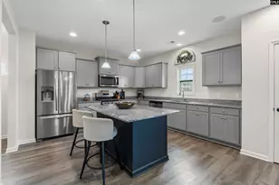 3060 Matthews Dr, Sumter, SC 29154 - Photo 6