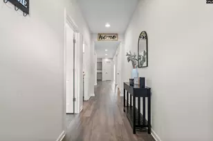 3060 Matthews Dr, Sumter, SC 29154 - Photo 4