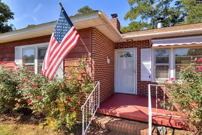 10 Oak Street, Greenwood, SC 29692 - Photo 2