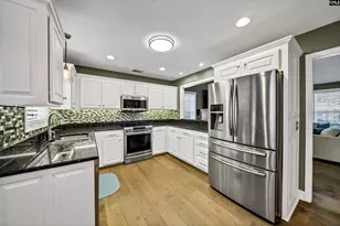 1084 Green Haven Dr, West Columbia, SC 29170 - Photo 10