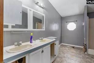 675 Crystal Springs Dr, Lexington, SC 29073 - Photo 10