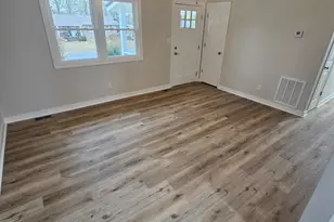 906 Mamie St, Newberry, SC 29108 - Photo 2