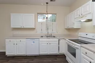 323 Coulter Pine Ln, Columbia, SC 29229 - Photo 12