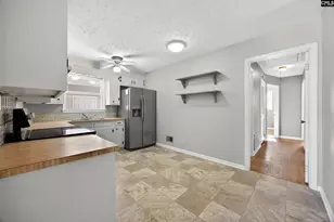 831 Seton Rd, Columbia, SC 29212 - Photo 6