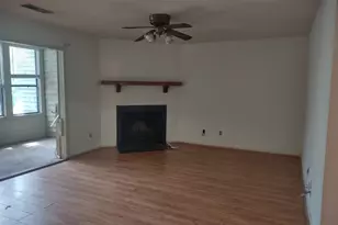 1005 Village Creek Dr, Columbia, SC 29210 - Photo 2