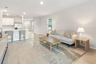 606 Edgetree Dr, Hopkins, SC 29061 - Photo 4