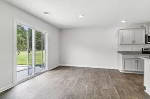 1042 Rampart Ct, Lugoff, SC 29078 - Photo 6