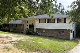 345 Marion St, Batesburg, SC 29006 - Photo 1