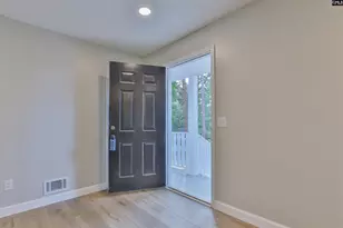 91 Riverview Ct, Columbia, SC 29201 - Photo 4