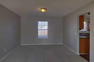 732 Elderberry Ln, Columbia, SC 29229 - Photo 4