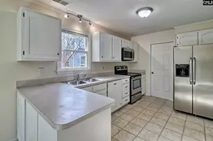 105 Ashley Ct, Lexington, SC 29072 - Photo 6