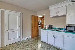 1414 S Lake Dr, Lexington, SC 29073 - Photo 18