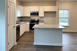 2046 Armada Rd, Columbia, SC 29229 - Photo 2