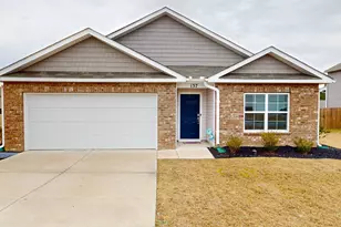 137 Glenshire Dr, Lugoff, SC 29078 - Photo 1