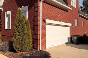 135 Clubhouse Dr, West Columbia, SC 29172 - Photo 2