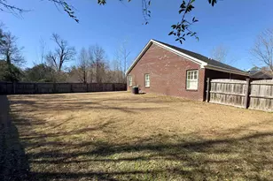 162 Burton Heights Cir, Columbia, SC 29203 - Photo 2