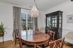 813 Burwell Ln, Columbia, SC 29205 - Photo 6