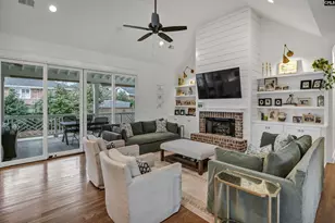 813 Burwell Ln, Columbia, SC 29205 - Photo 18