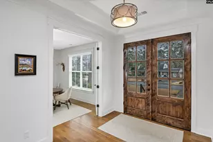 813 Burwell Ln, Columbia, SC 29205 - Photo 4