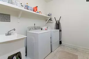 813 Burwell Ln, Columbia, SC 29205 - Photo 46