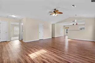 388 Fox Squirrel Cir, Columbia, SC 29209 - Photo 2